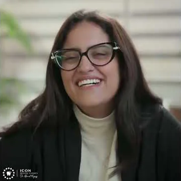 رأي عميلتنا في شكل وطبيعة الفينيرز